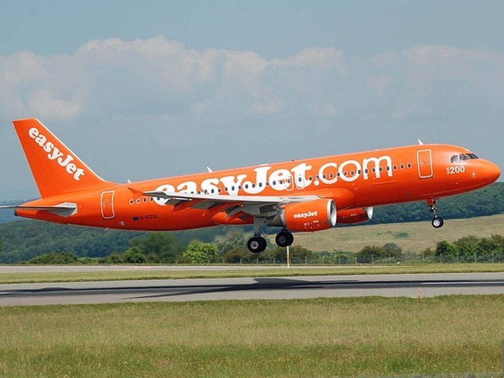 Airplane easyjet