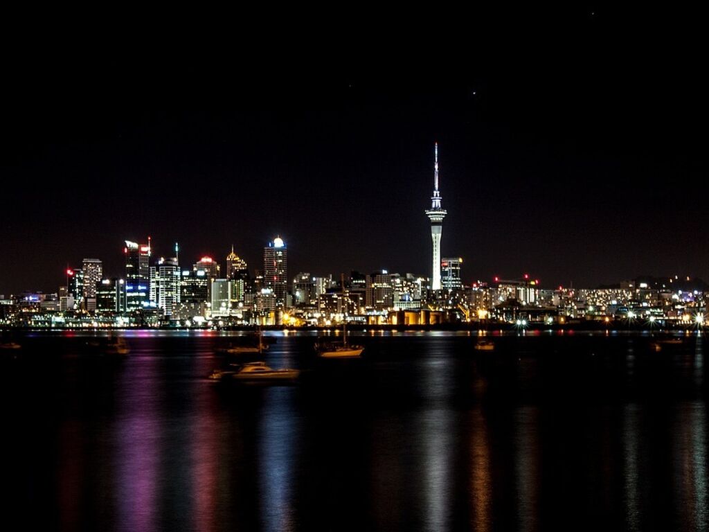 Night auckland skyline